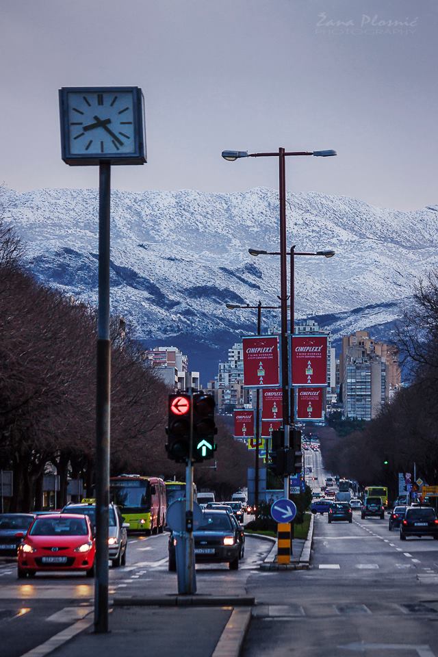 Prekrasan pogled iz Splita na snježni Mosor, 2.2.2015. Foto: Žana Plosnić Prekrasan pogled iz Splita na snježni Mosor, 2.2.2015. Foto: Žana Plosnić